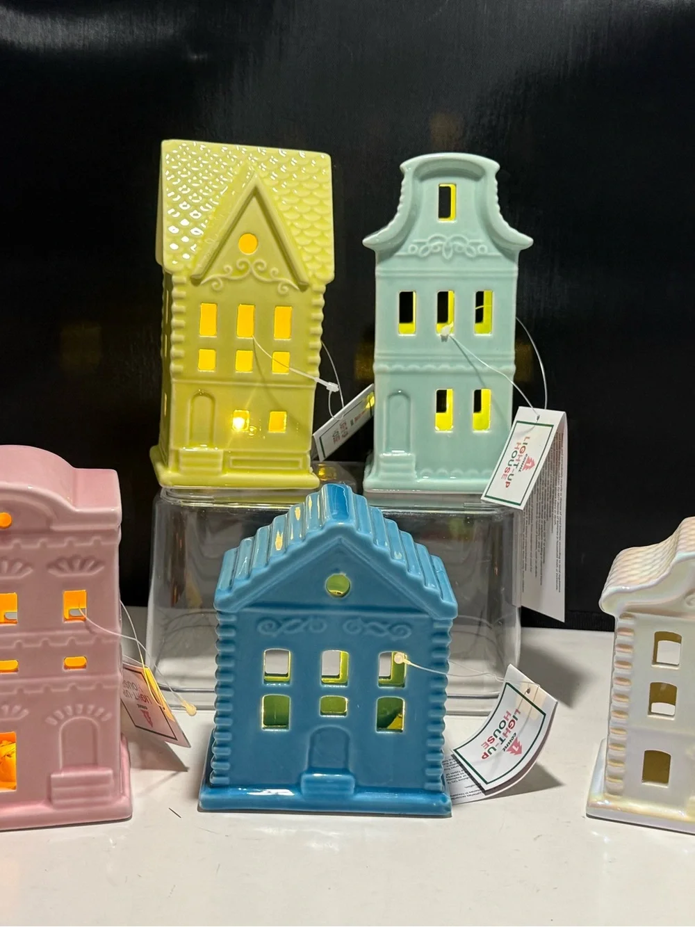 5 Target Bullseye All-Season Ceramic Pastel LED‎ Light-Up Houses Diorama Realtor